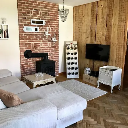 Cozy Quiet Near Telliskivi & Old Town Tallinn